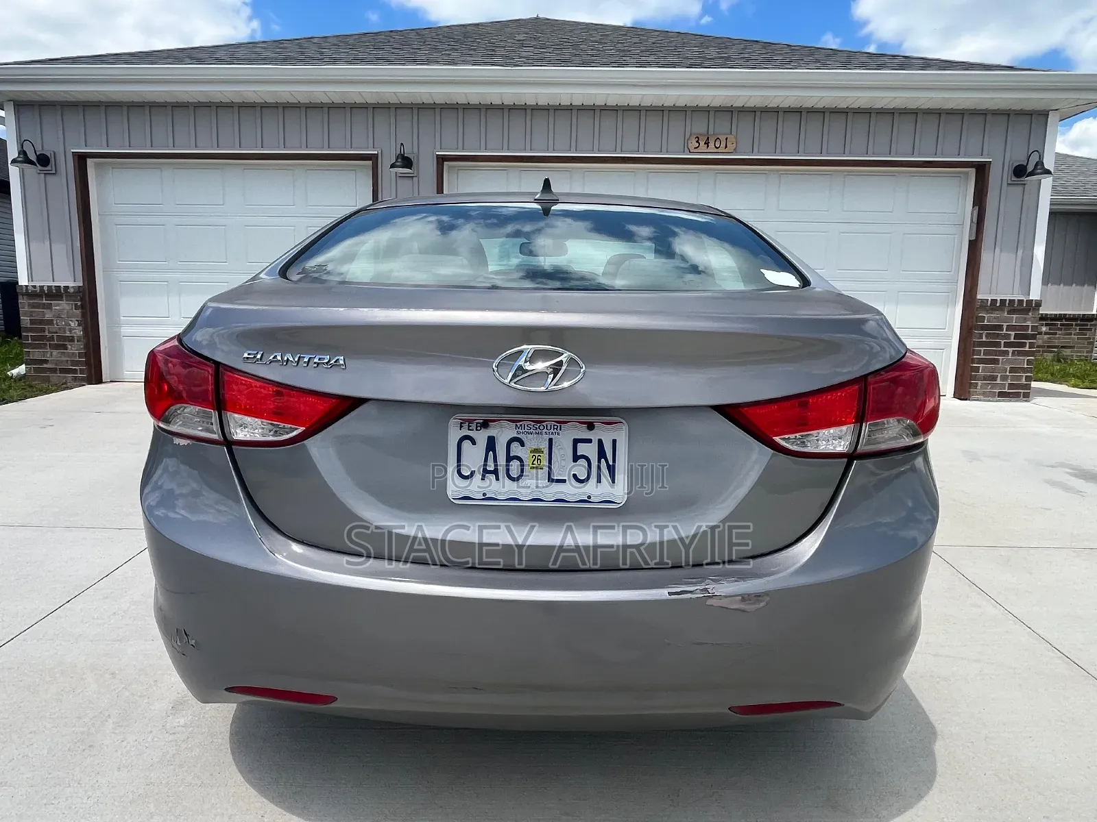 Hyundai Elantra GLS Sedan FWD (1.8L 4cyl 6M) 2013 Silver