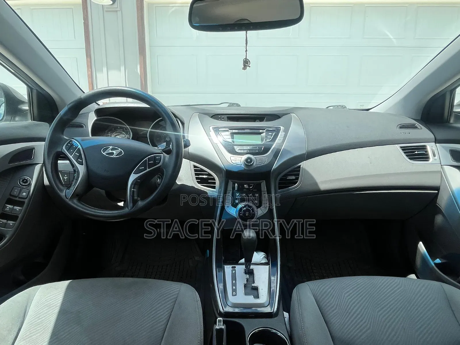 Hyundai Elantra GLS Sedan FWD (1.8L 4cyl 6M) 2013 Silver