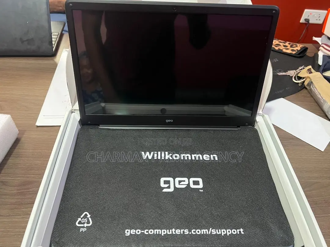 New Laptop Geo Geobook 140 4GB Intel Pentium SSD 128GB