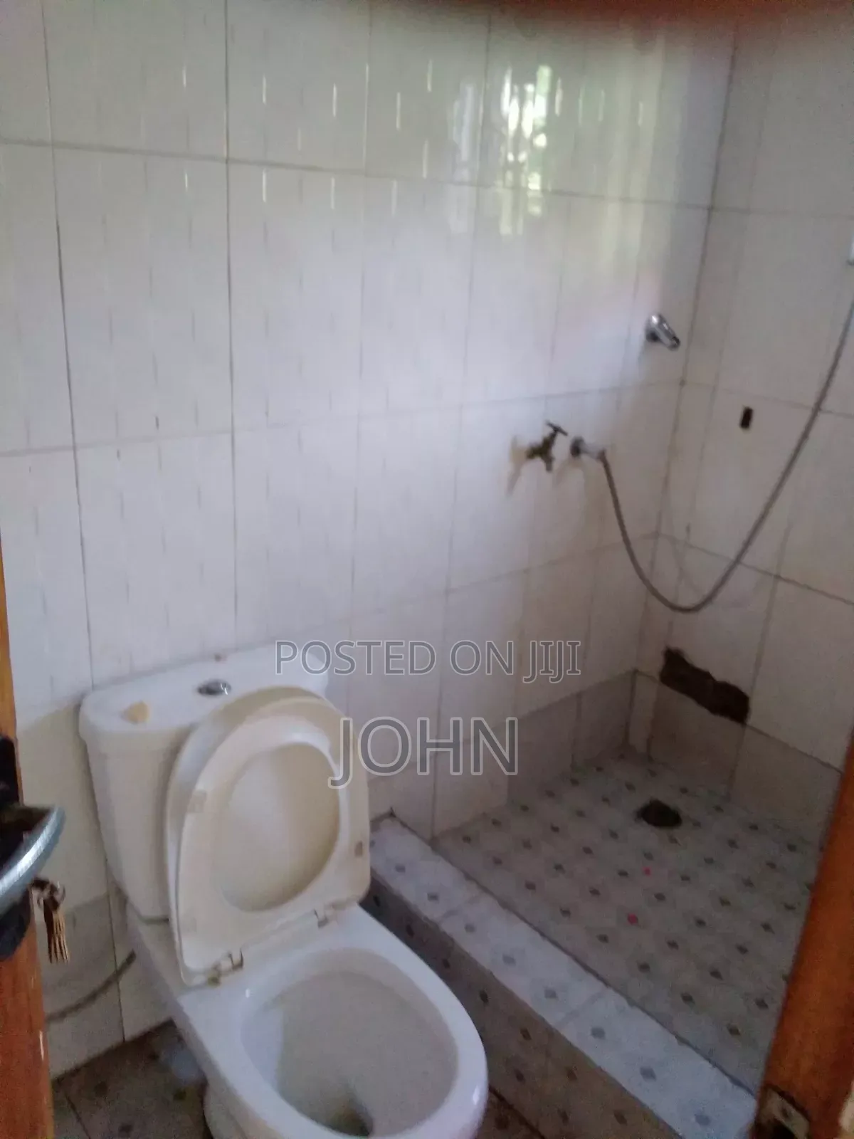 1bdrm Room & Parlour in Survivorestates, Old Barrier for rent