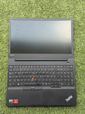 Laptop Lenovo ThinkBook 15 8GB AMD Ryzen 5 SSD 256GB