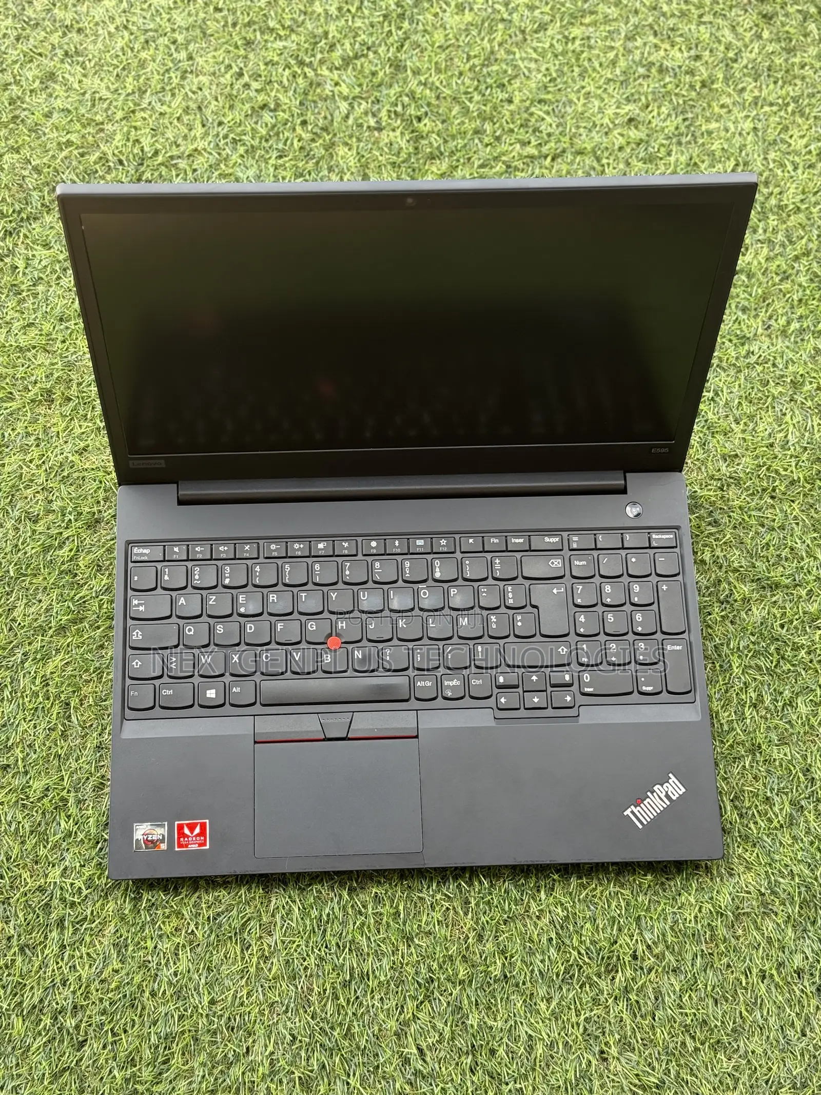 Laptop Lenovo ThinkBook 15 8GB AMD Ryzen 5 SSD 256GB