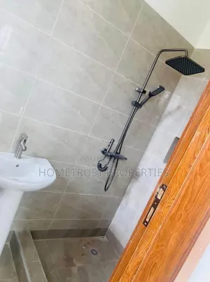 3bdrm House in Amasaman Sapeiman for sale