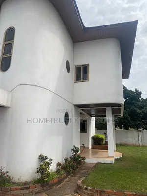 5bdrm House in Achimota Cfc for sale