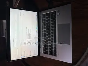 Laptop HP EliteBook x360 1030 G4 16GB Intel Core i5 SSD 256GB