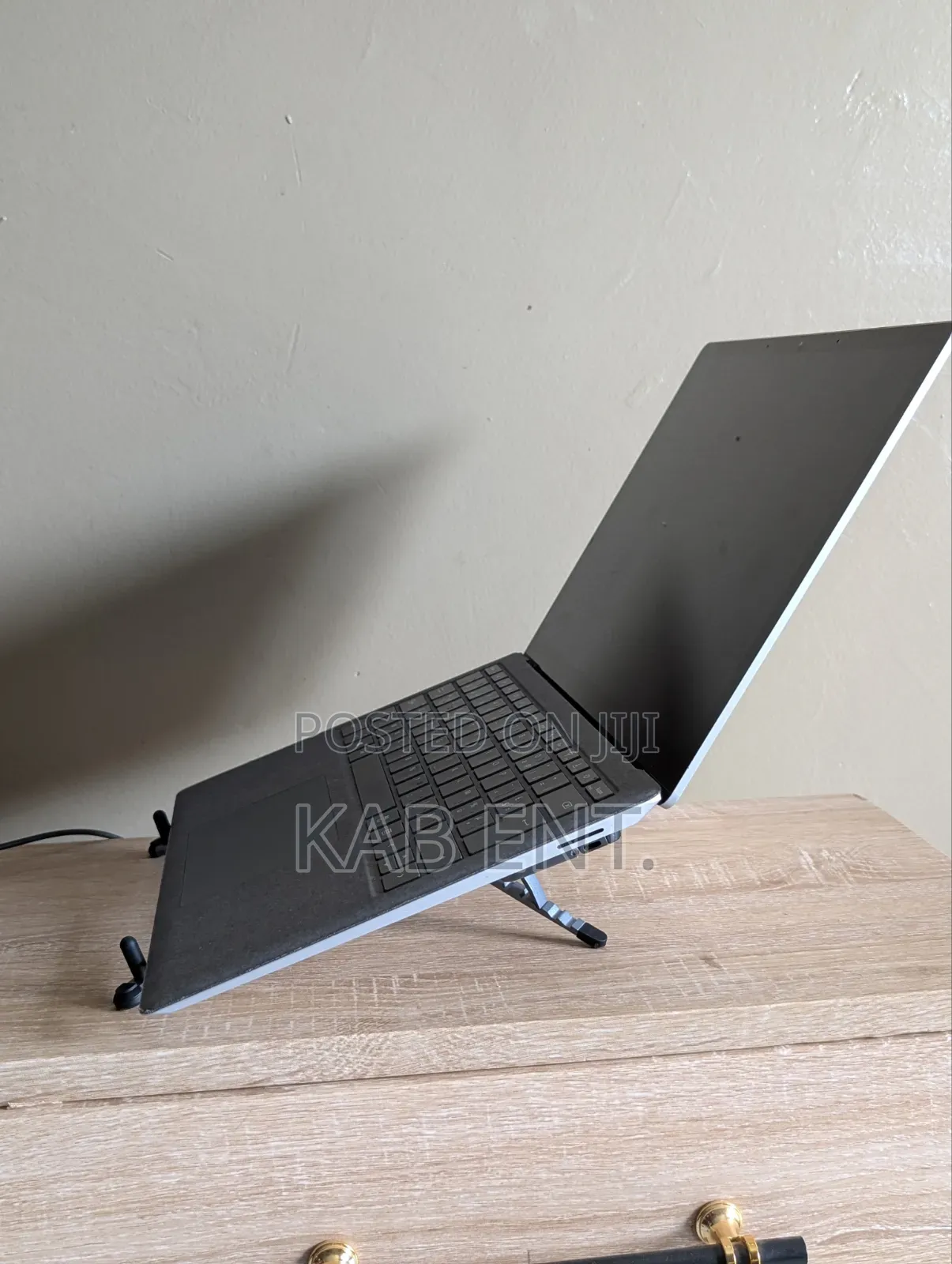 Portable Multi-functional Phone And Laptop Stand