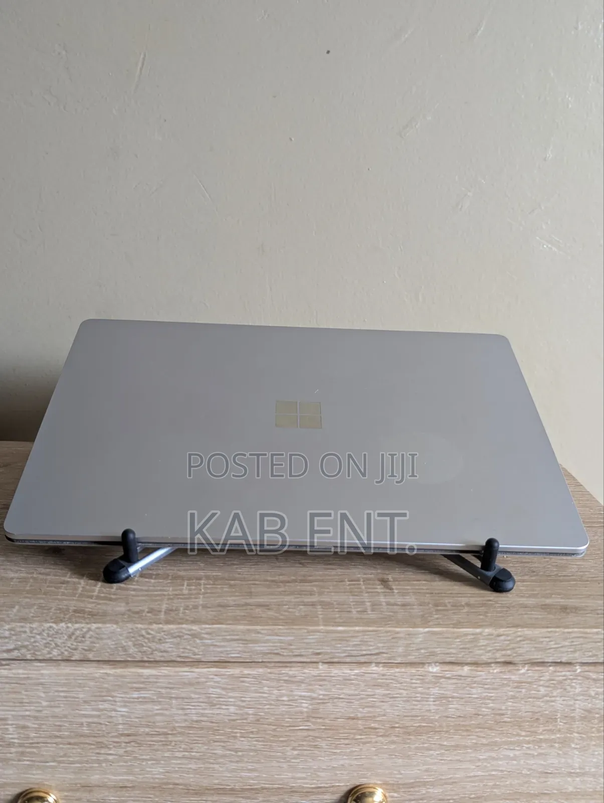 Portable Multi-functional Phone And Laptop Stand