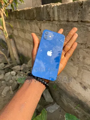 Apple iPhone 12 64 GB Blue