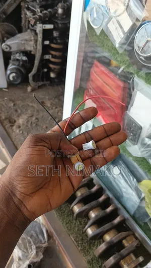 Bulb Holder Side Marker W204 C300 C250