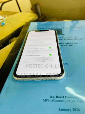 New Apple iPhone 11 64 GB White