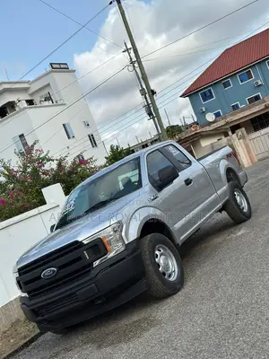 Ford F-150 XL 4x4 SuperCab Styleside 6.5 ft. box 145 in. WB 2019 Silver