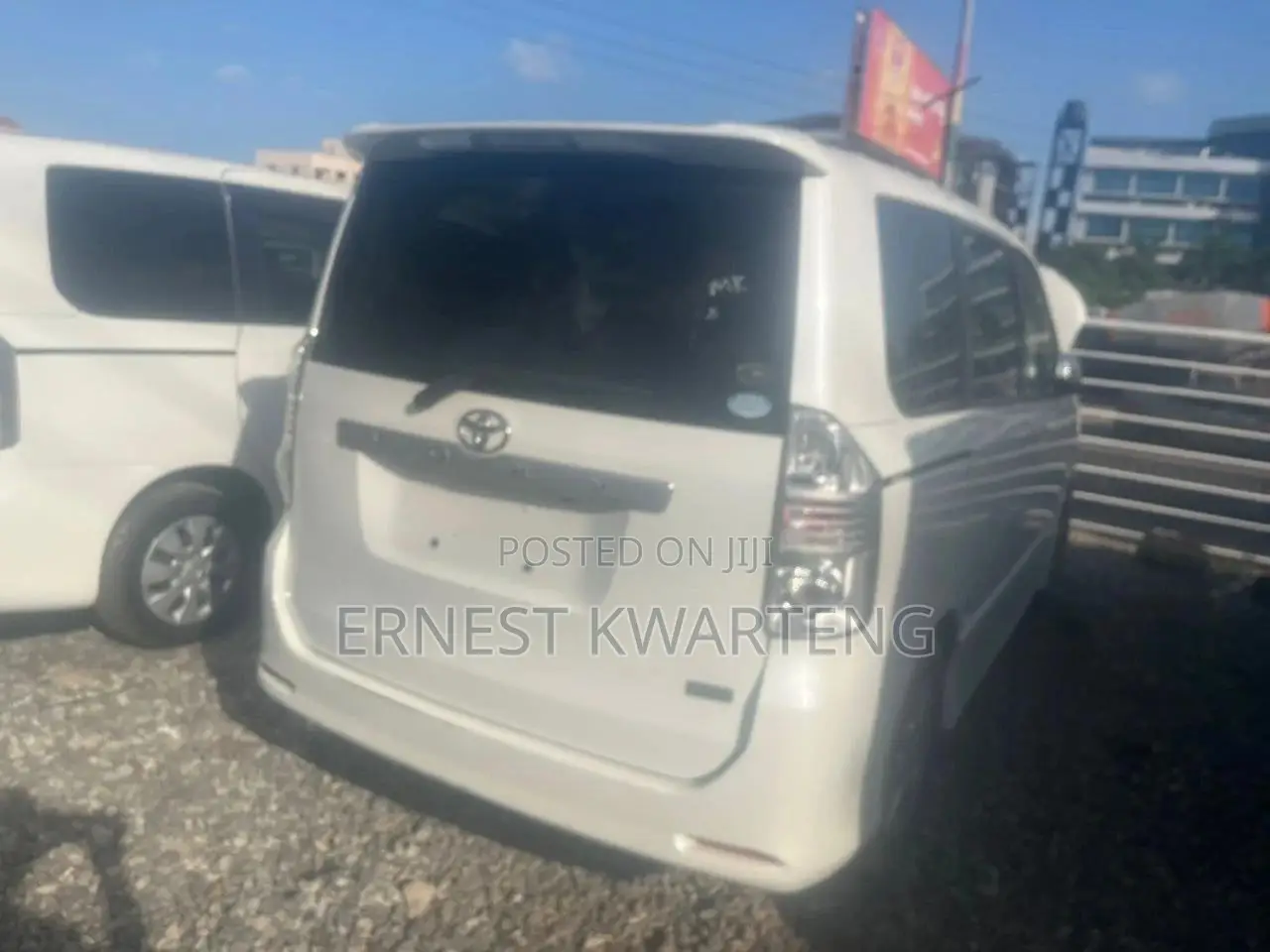 Toyota Voxy 2013 White