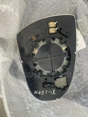 Hyundai Tucson 2016,2017,2018,2019,2020,2021 Mirror Glass (Normal)