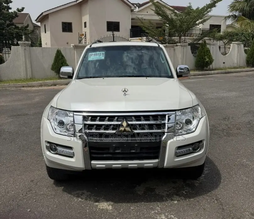 Mitsubishi Pajero V80 3.8 V6 GLS 2020 White