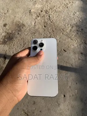 Apple iPhone 15 Pro Max 256 GB White