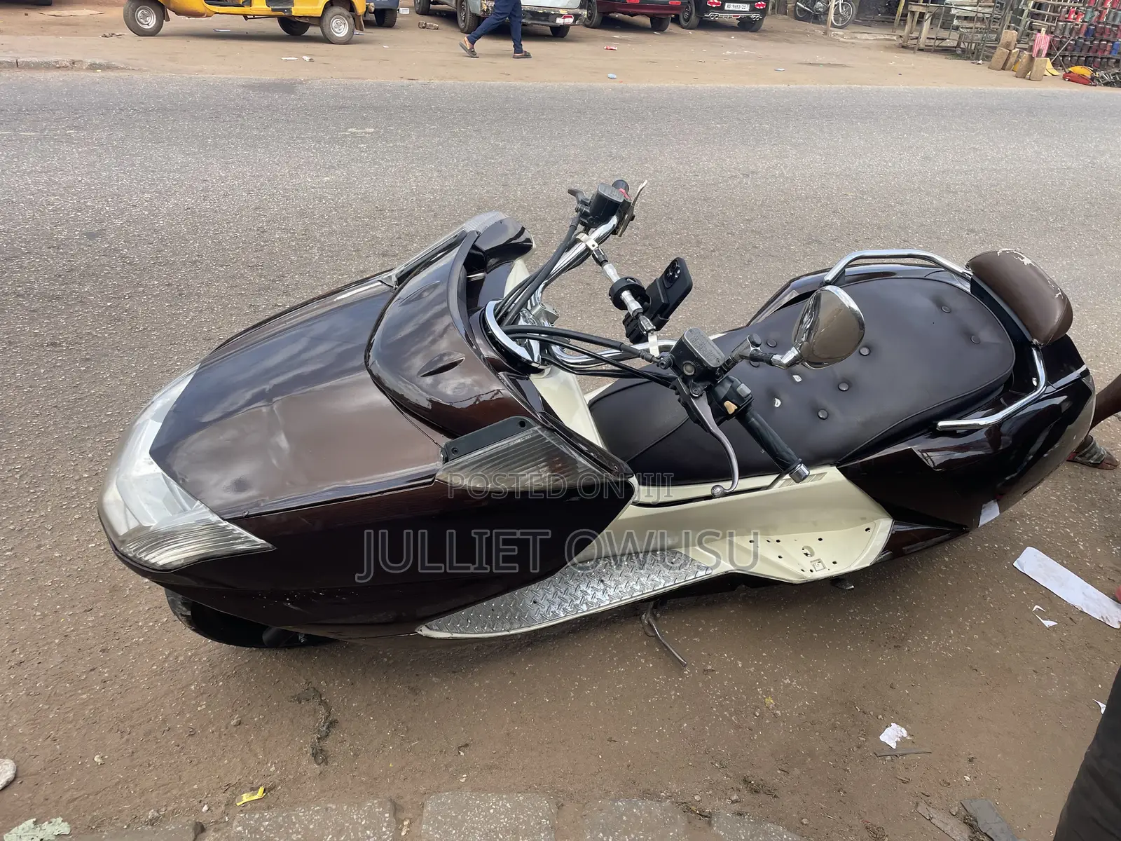 Yamaha 2024 Brown