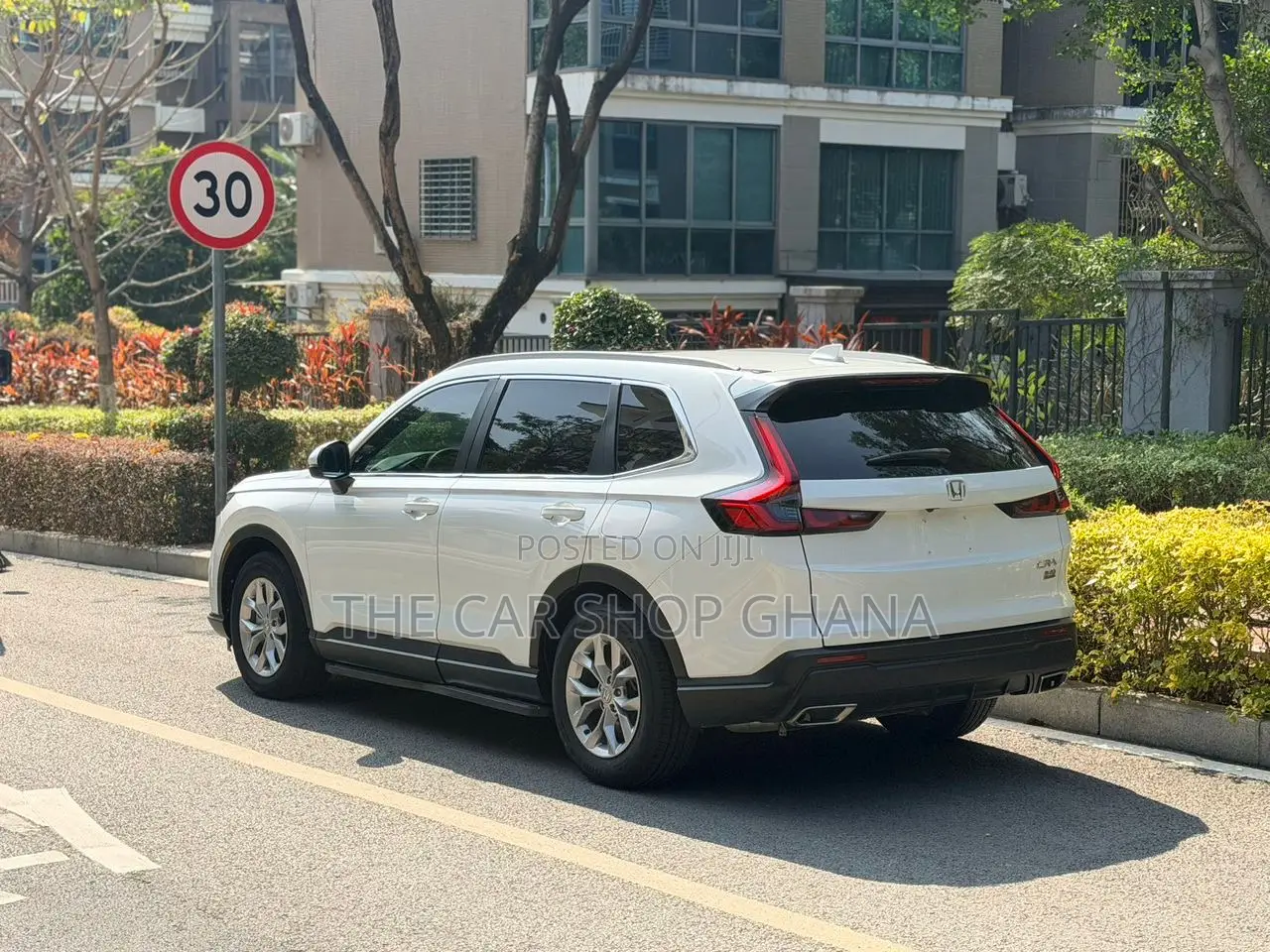 Honda CR-V 2023 White
