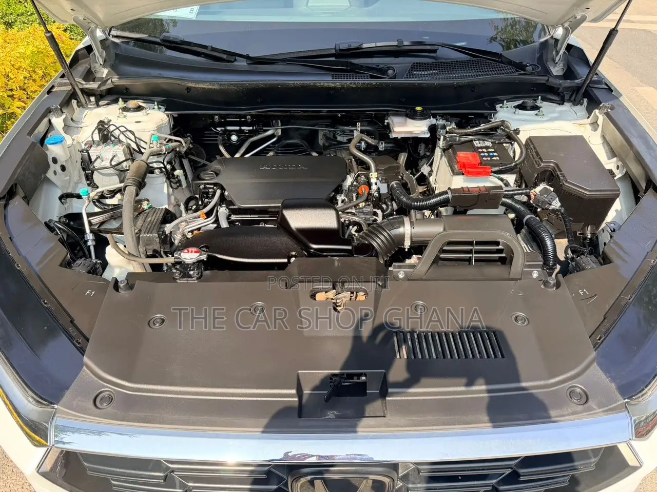 Honda CR-V 2023 White