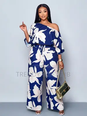 Elegant Floral Two-Piece Outfit for Ladies