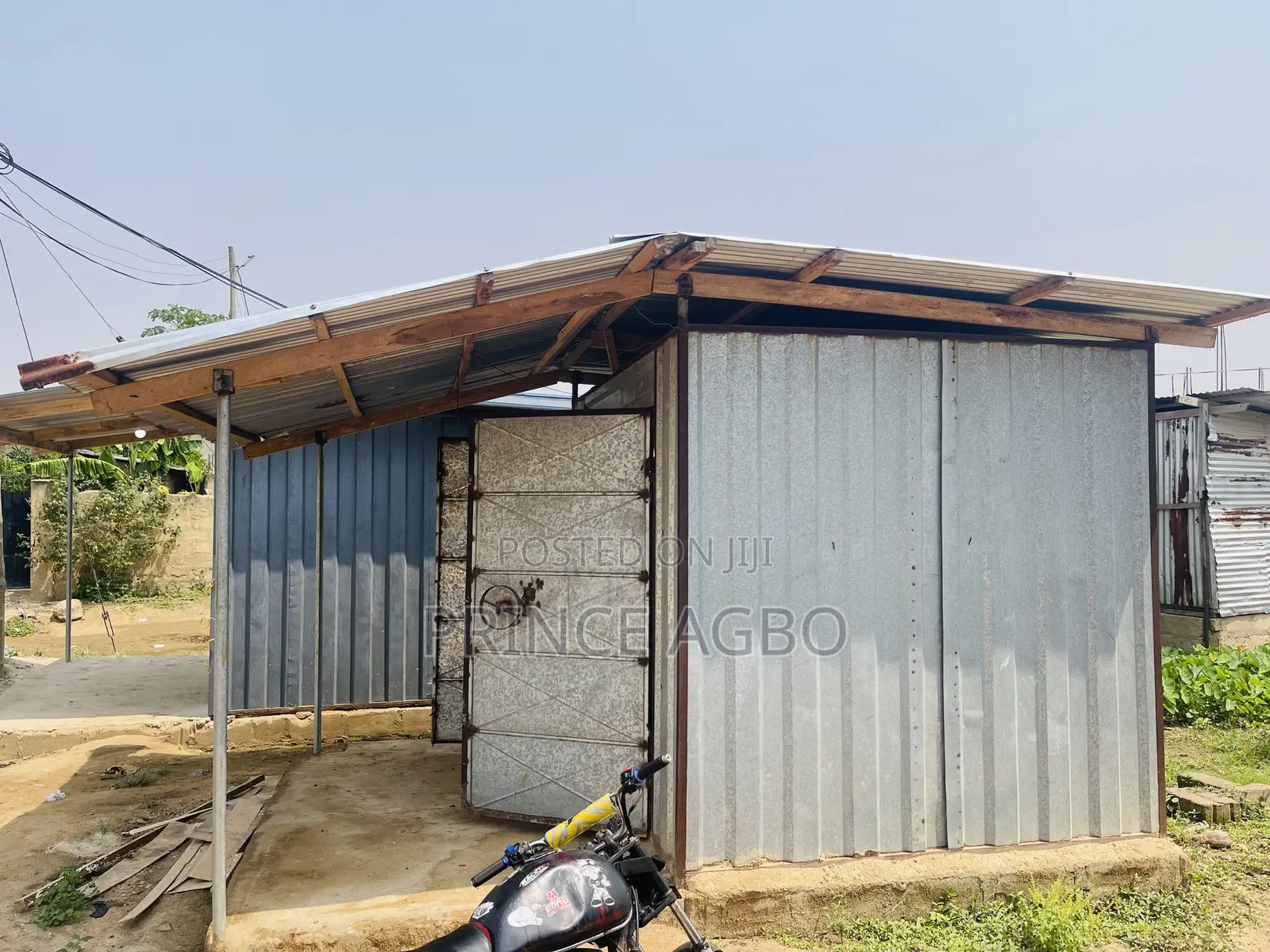 Store Container