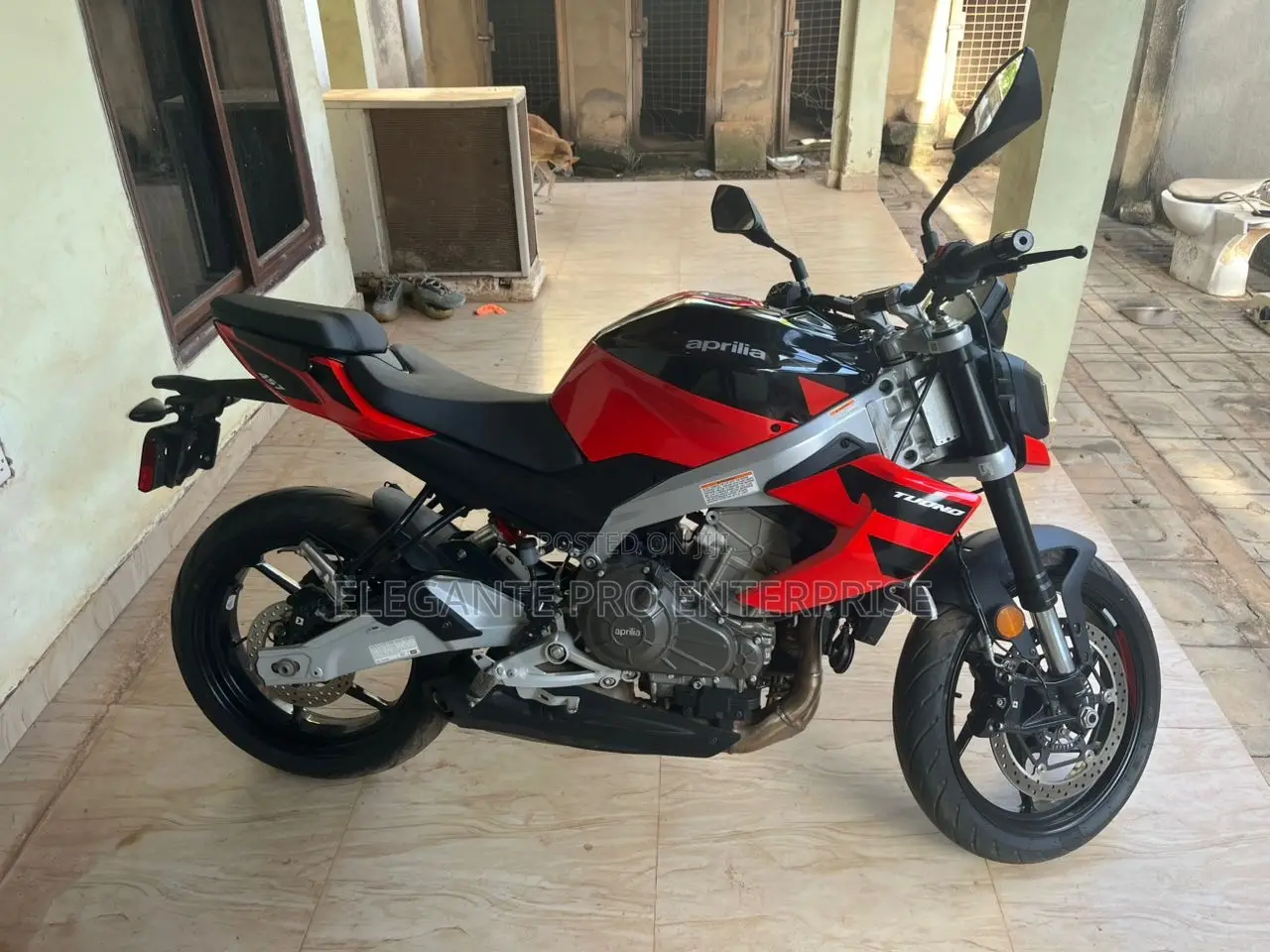 New Aprilia Tuono 2025 Red