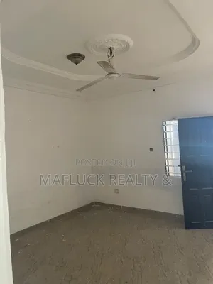1bdrm Apartment in Lakeside Estate for rent