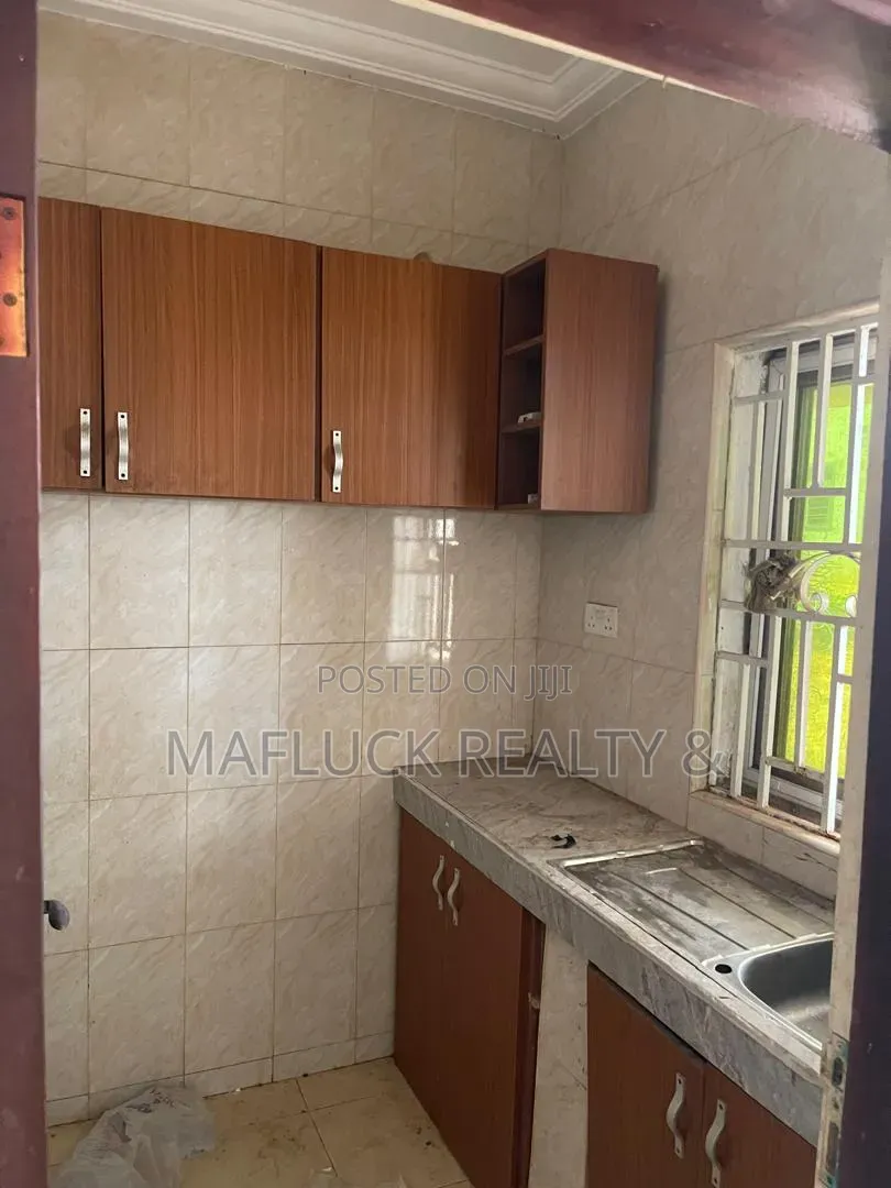1bdrm Apartment in Lakeside Estate for rent