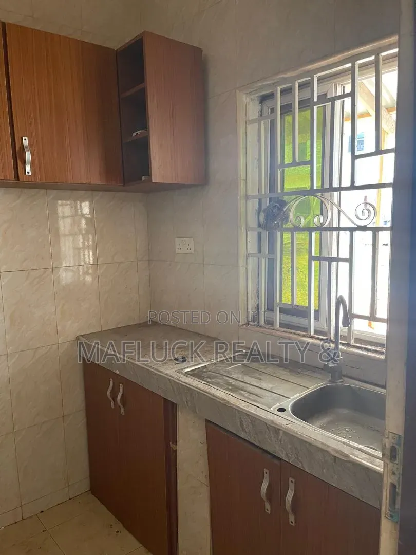 1bdrm Apartment in Lakeside Estate for rent