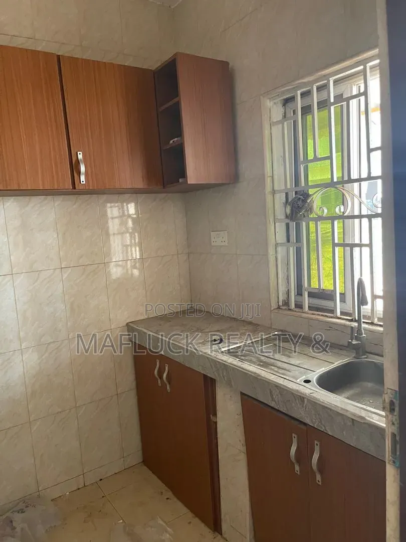 1bdrm Apartment in Lakeside Estate for rent