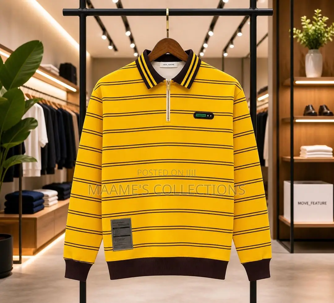 Men’S Striped Long-Sleeved Polo Sweatshirt With a Partial Zip