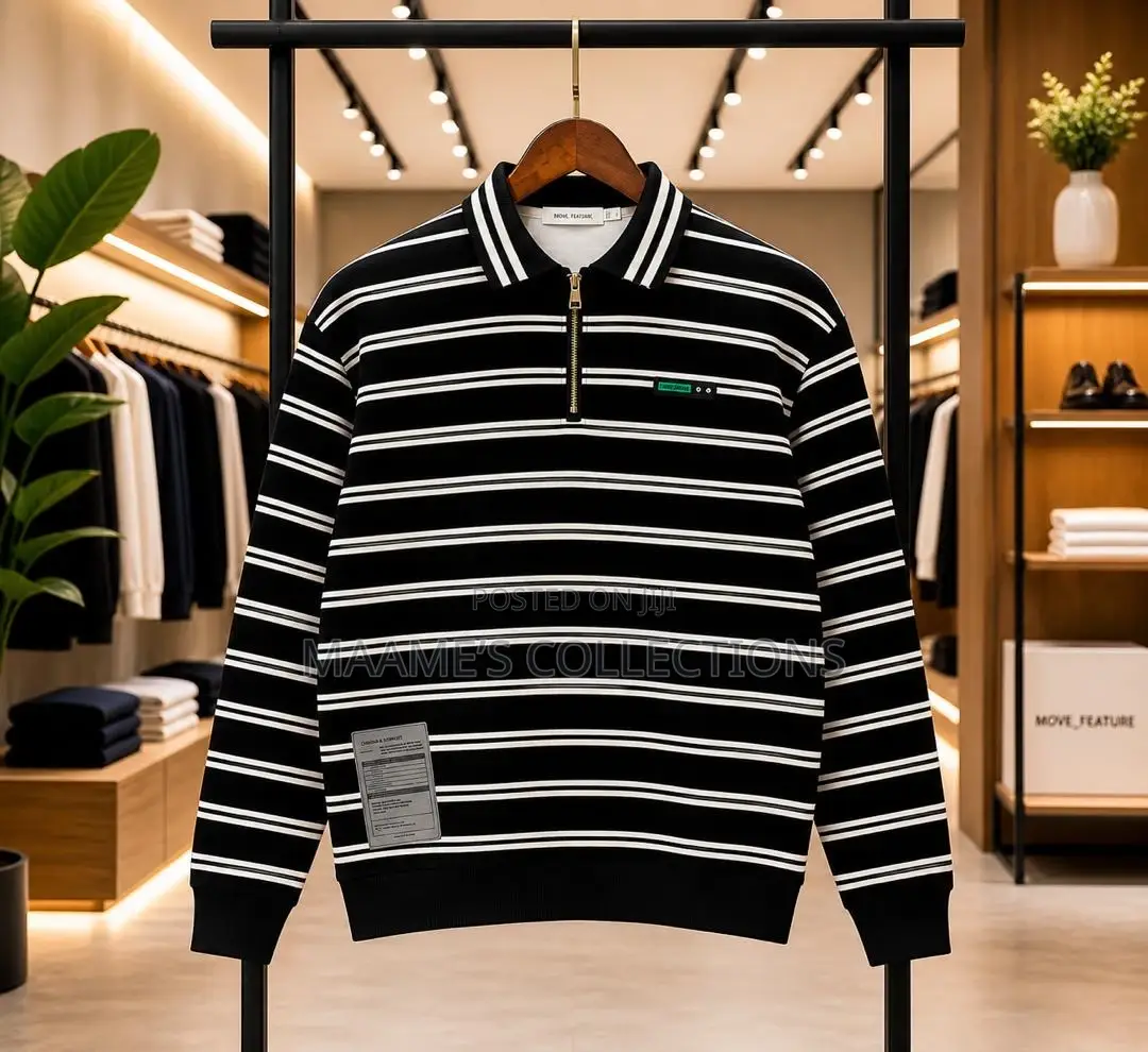 Men’S Striped Long-Sleeved Polo Sweatshirt With a Partial Zip