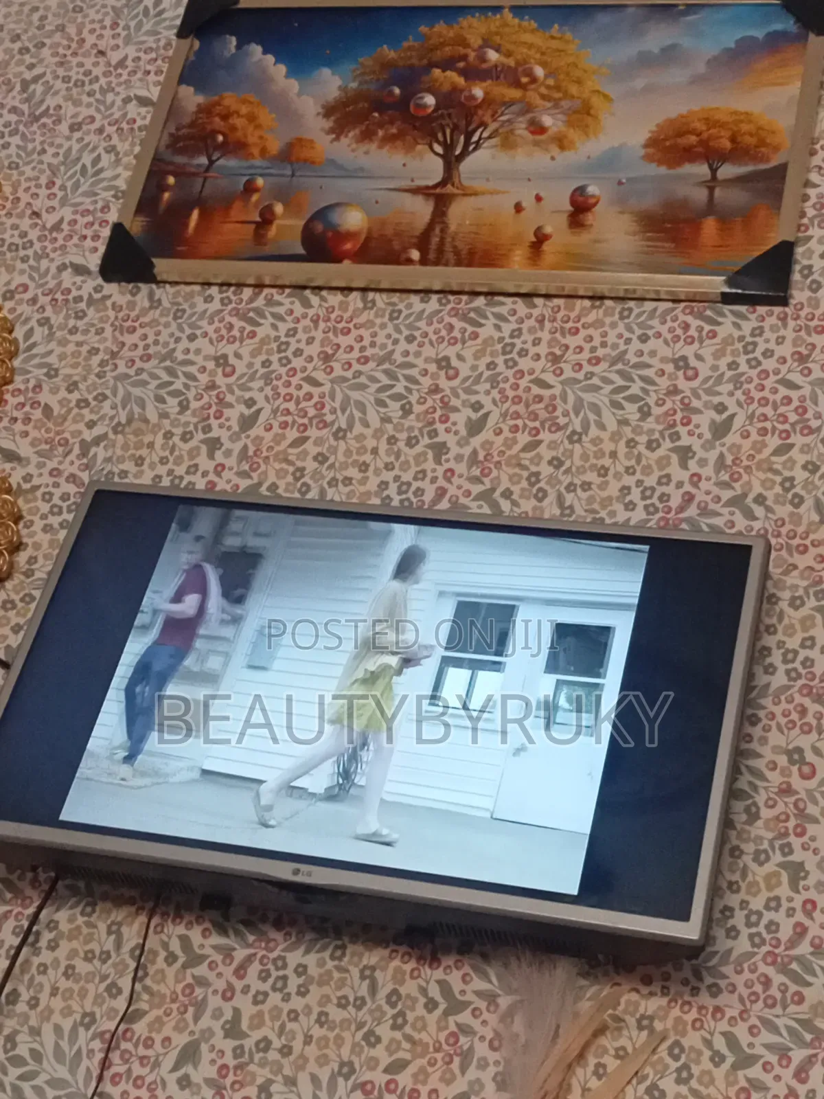 Lg 32 Inches
