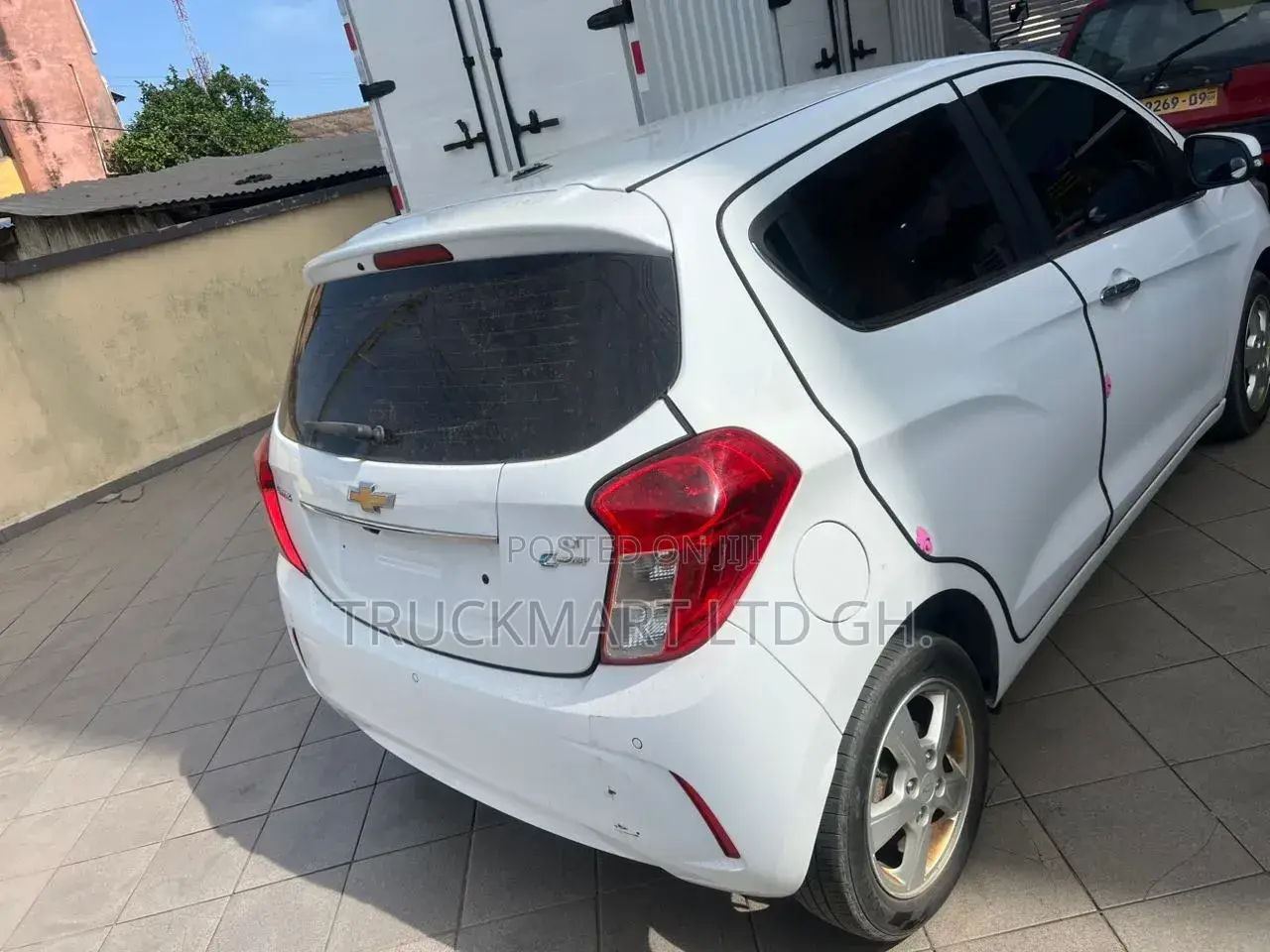 Chevrolet Spark LT w/2LT CVT 2016 White