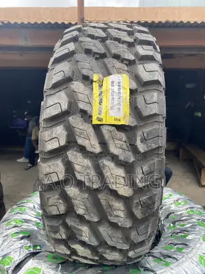 35*12.50r22 Ford, Ram