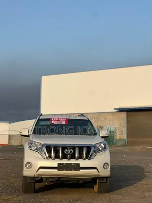Toyota Land Cruiser Prado 2.7 2017 White