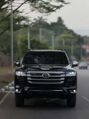 New Toyota Land Cruiser 2024 Black