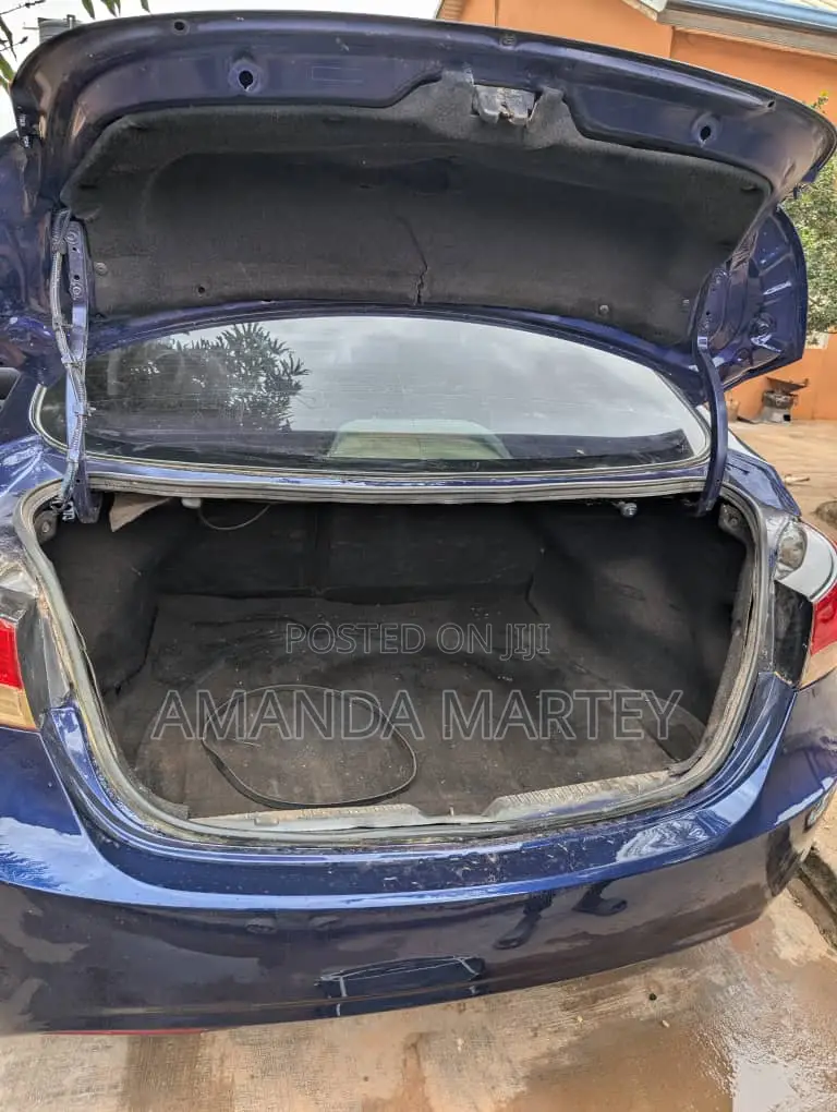 2013 Hyundai Elantra Limited - Fully Loaded for Sale