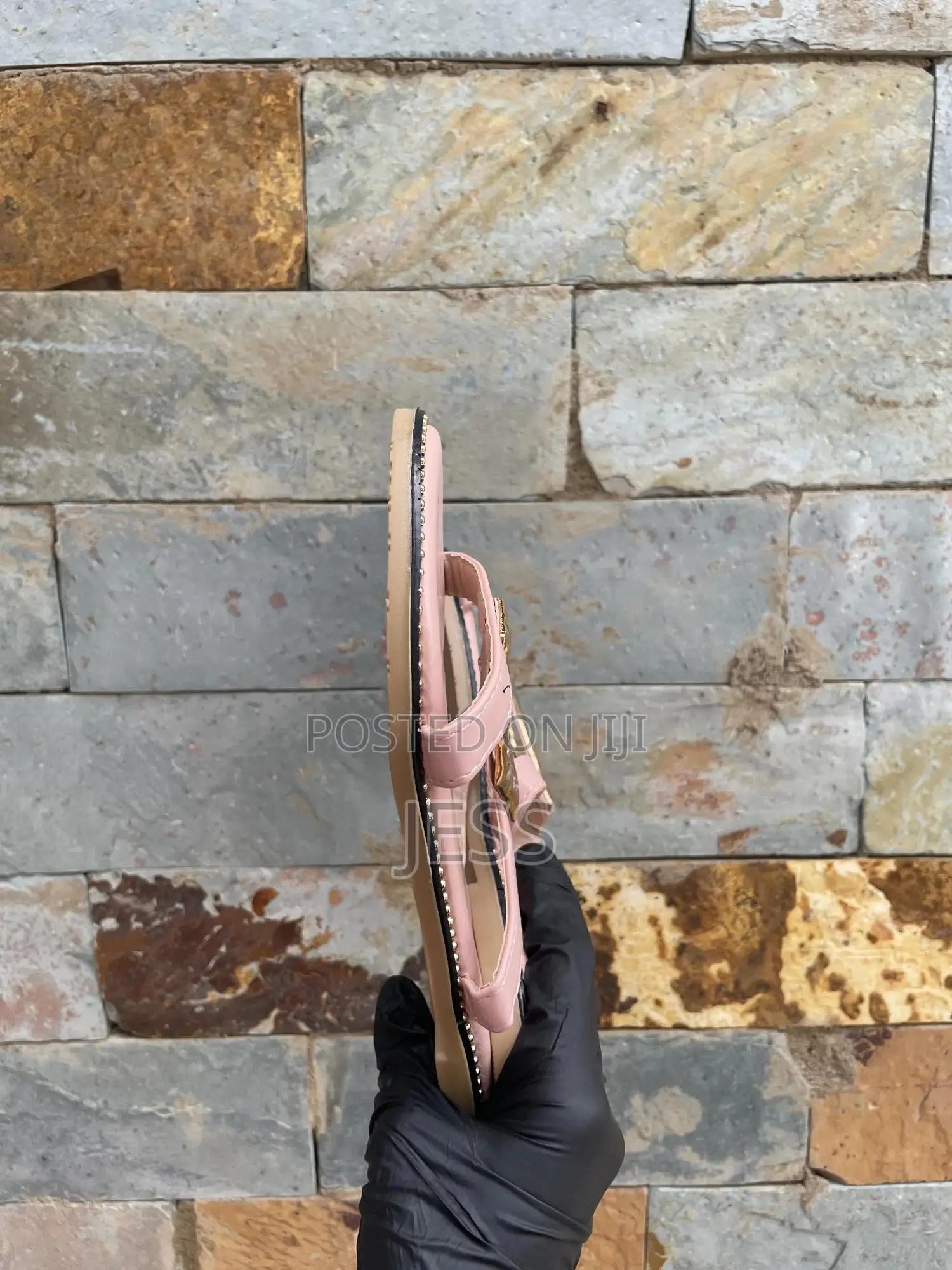 Pink Faux Leather Slipper With Metallic Keyhole Design