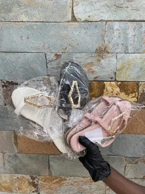 Pink Faux Leather Slipper With Metallic Keyhole Design