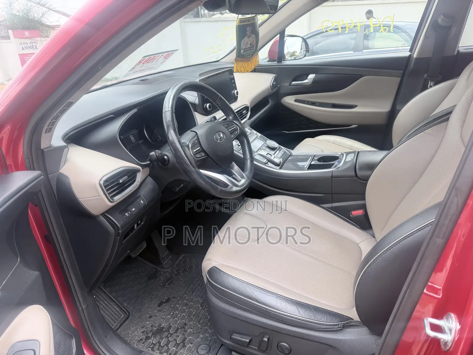 Hyundai Santa Fe 2022 Red