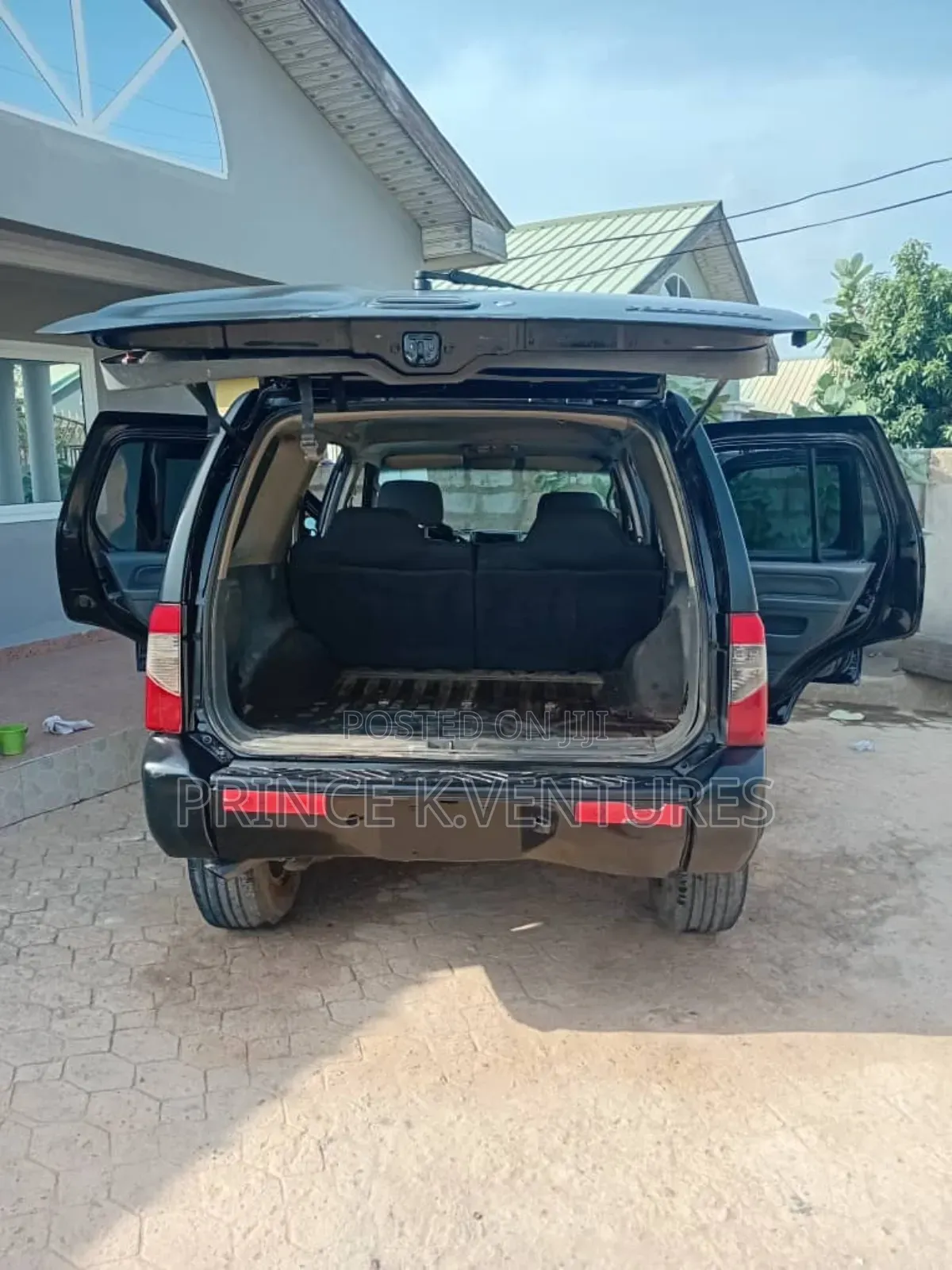 Nissan Xterra Automatic 2005 Black