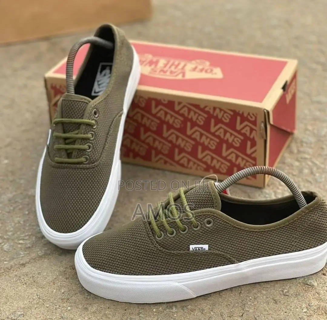 Vans Sneakers
