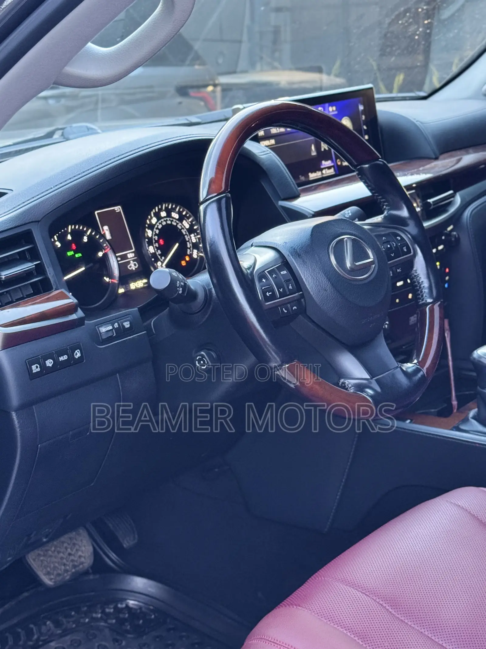 Lexus LX 570 AWD 2021 Gray
