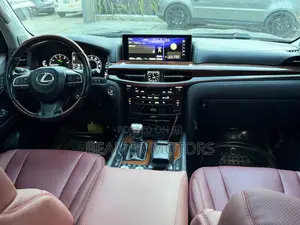 Lexus LX 570 AWD 2021 Gray