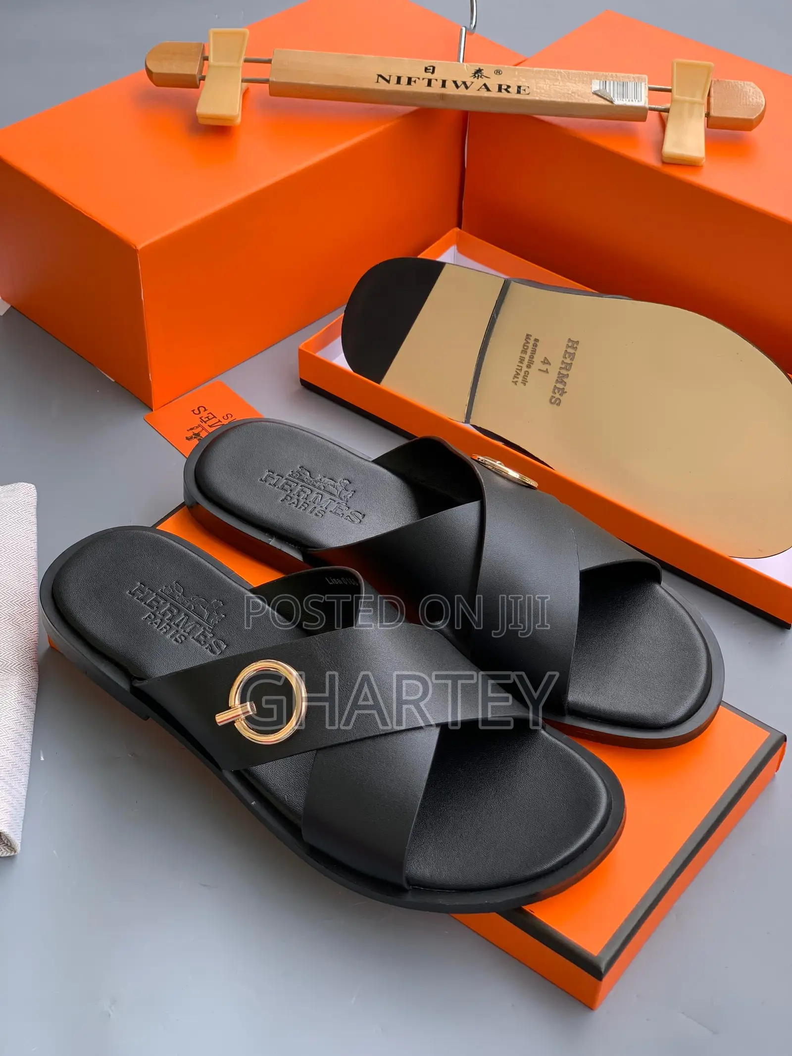 Unique Designed Sleek Hermes Quality Leather Men’S Slippers