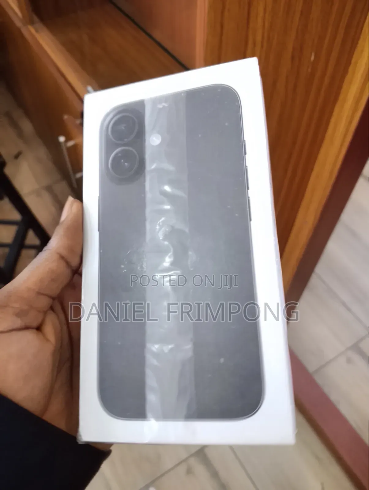 New Apple iPhone 16 128 GB Black
