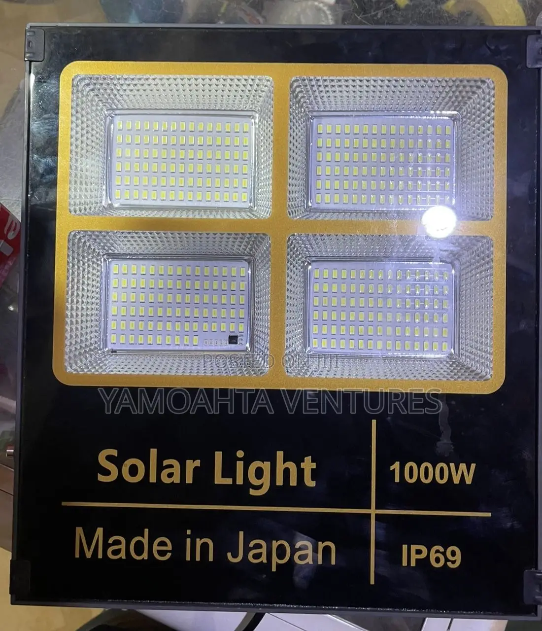 1000watt Solar Light Made in Japan With Remote Control