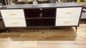 Wooden Tv Stand (325)