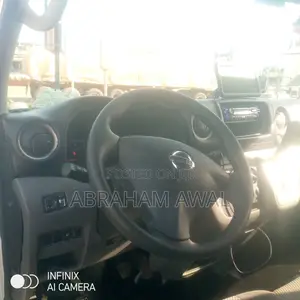 Nissan Caravan (Urvan) 2014 White