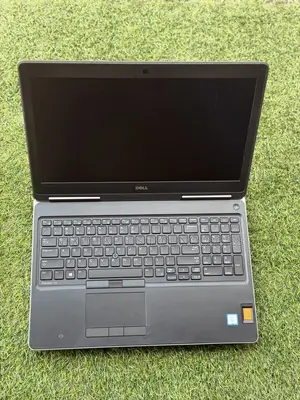 Laptop Dell Precision 7720 16GB Intel Core i7 SSD 512GB